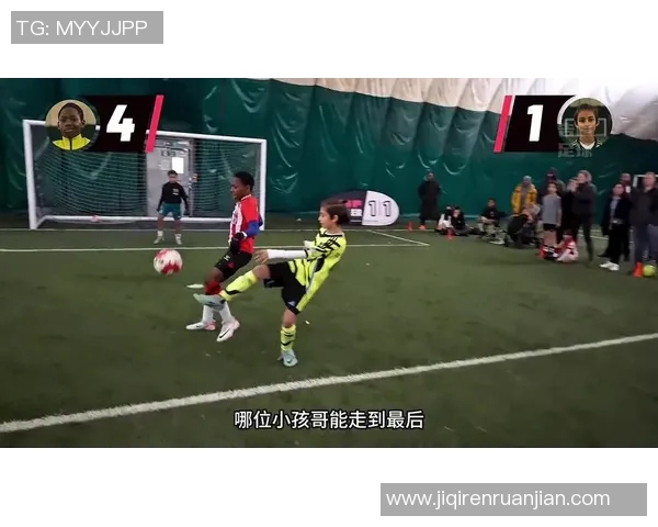 女球迷挑战足球明星猜谜游戏精彩瞬间回顾 女球迷挑战足球明星猜谜游戏精彩瞬间回顾