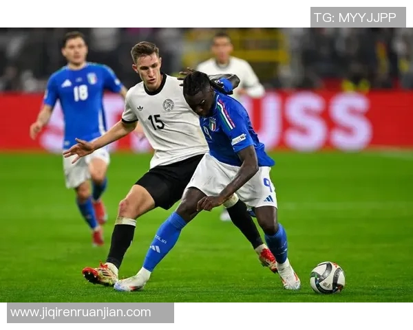 足球明星汇聚精彩瞬间全景图册尽览足坛巨星风采 足球明星汇聚精彩瞬间全景图册尽览足坛巨星风采